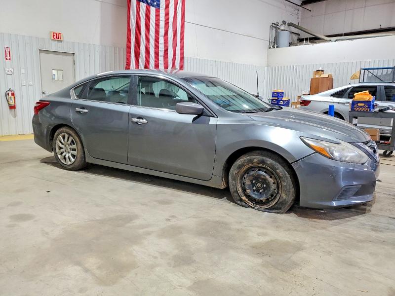 Photo 4 from auction – 2017 NISSAN ALTIMA 2.5 with VIN 1N4AL3AP0HC155673