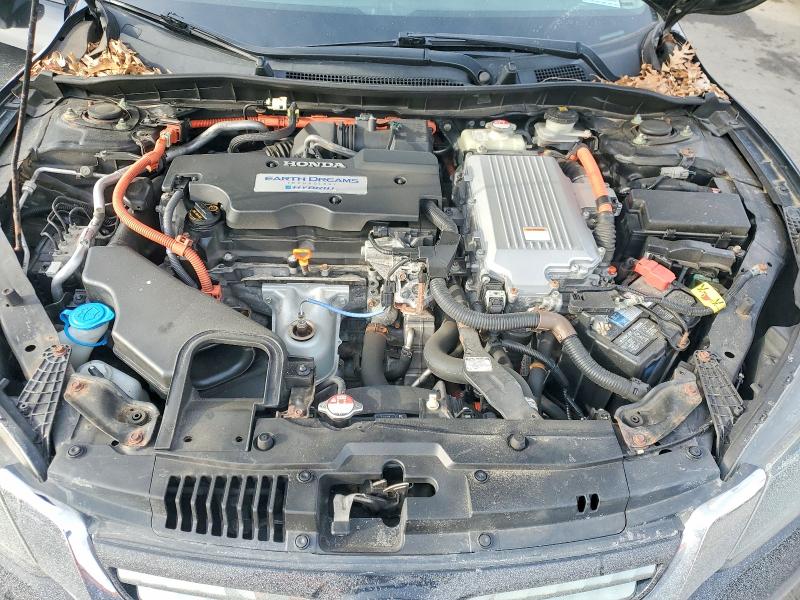 Photo 11 from auction – 2014 HONDA ACCORD with VIN 1HGCR6F52EA002599