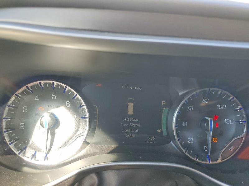 Photo 9 from auction – 2018 CHRYSLER PACIFICA T with VIN 2C4RC1BG1JR269954