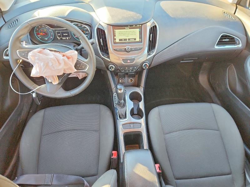 Photo 8 from auction – 2017 CHEVROLET CRUZE LT with VIN 1G1BE5SM6H7169099