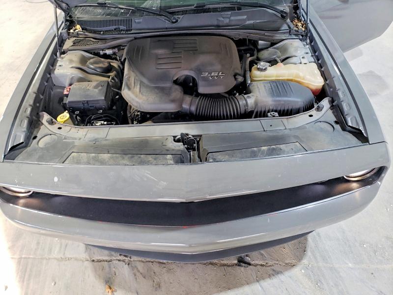 Photo 11 from auction – 2018 DODGE CHALLENGER with VIN 2C3CDZAG4JH241594