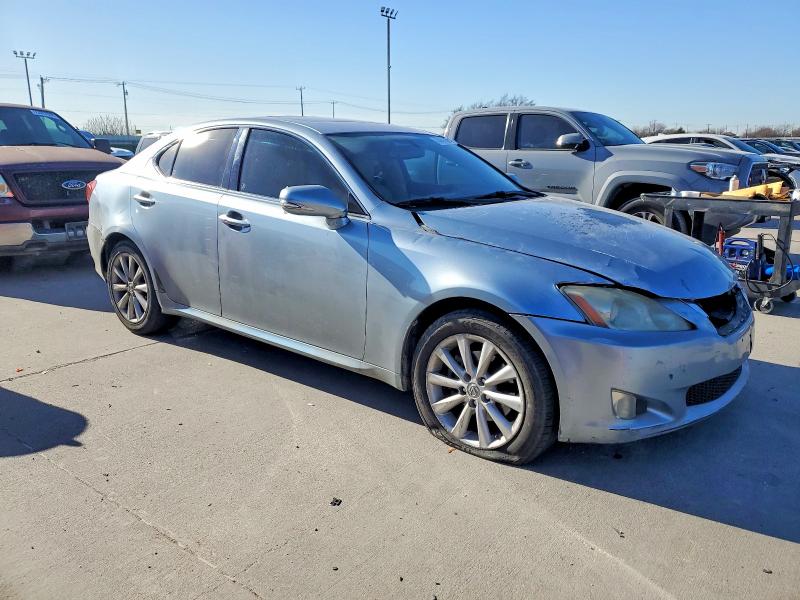 Photo 4 from auction – 2009 LEXUS IS 250 with VIN JTHCK262895035959