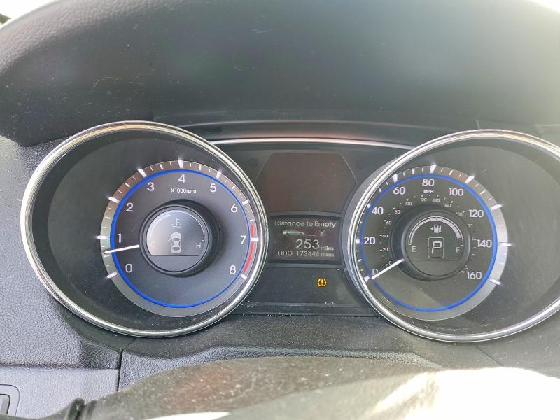 Photo 9 from auction – 2013 HYUNDAI SONATA SE with VIN 5NPEC4AC2DH791007