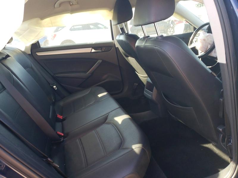 Photo 10 from auction – 2014 VOLKSWAGEN PASSAT S with VIN 1VWAP7A33EC012860