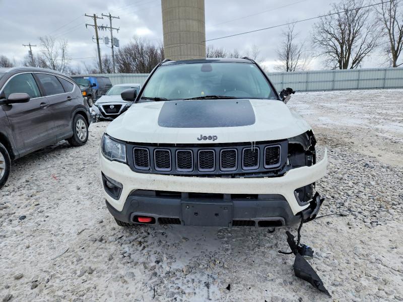 Photo 5 from auction – 2018 JEEP COMPASS with VIN 3C4NJDDB7JT467216