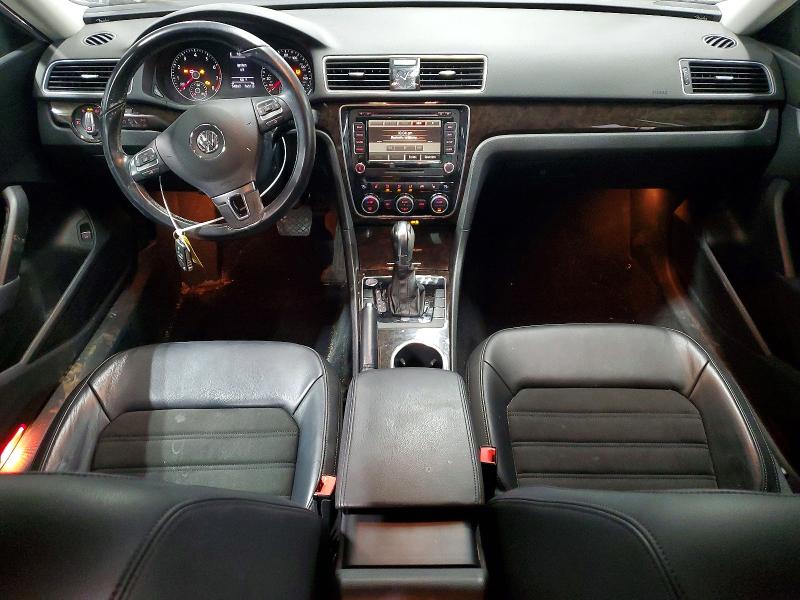 Photo 8 from auction – 2015 VOLKSWAGEN PASSAT SEL with VIN 1VWCS7A30FC123231