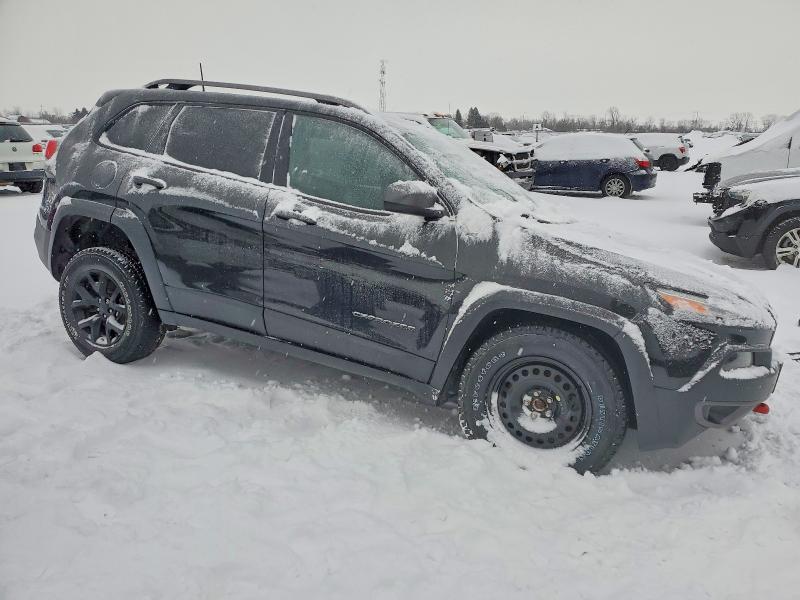 Photo 4 from auction – 2016 JEEP CHEROKEEE with VIN 1C4PJMBS4GW349669