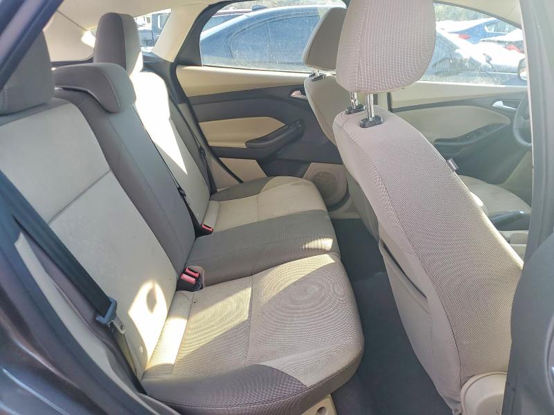Photo 10 from auction – 2014 FORD FOCUS SE with VIN 1FADP3K23EL333561