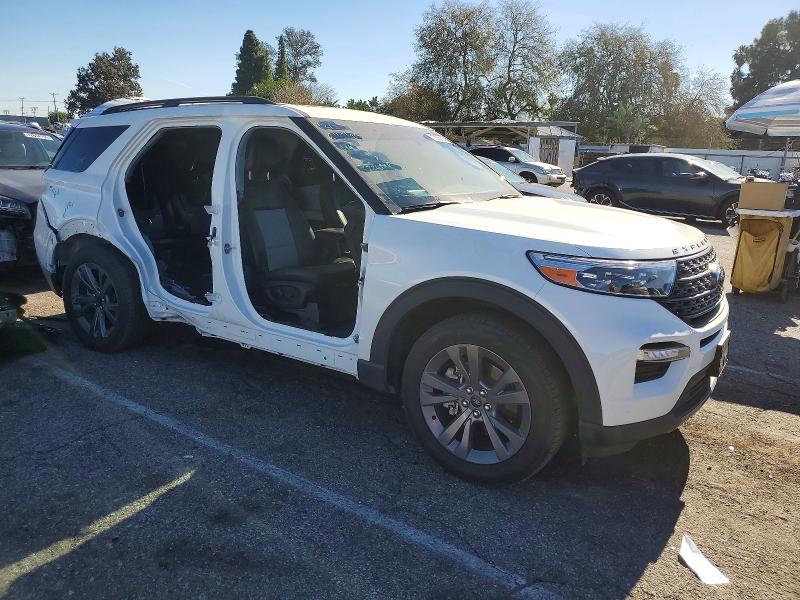 Photo 4 from auction – 2023 FORD EXPLORER with VIN 1FMSK7DHXPGB45927