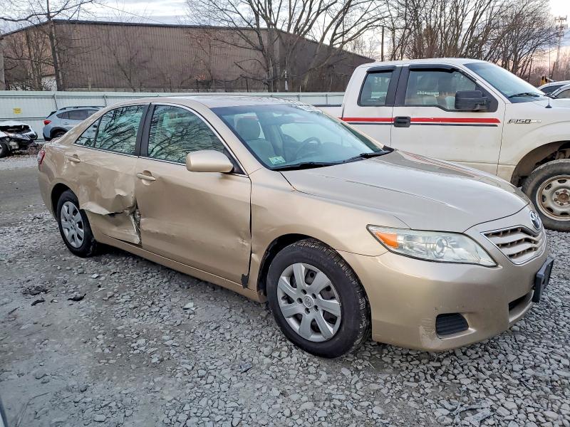 Photo 4 from auction – 2011 TOYOTA CAMRY BASE with VIN 4T1BF3EK7BU152531