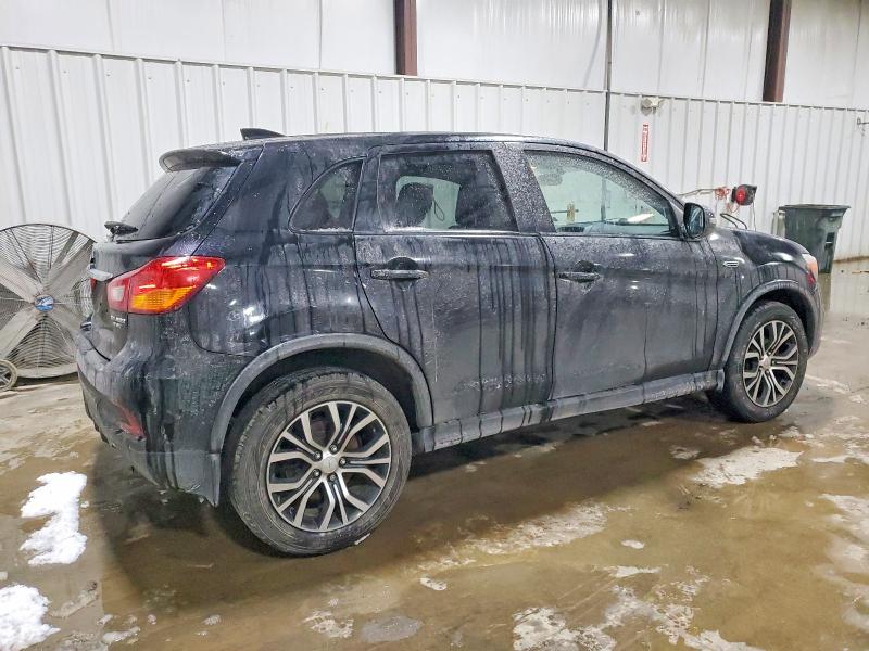 Photo 3 from auction – 2018 MITSUBISHI OUTLANDER with VIN JA4AP3AU6JZ001812
