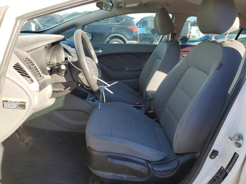 Photo 7 from auction – 2018 KIA FORTE with VIN 3KPFK4A71JE231389