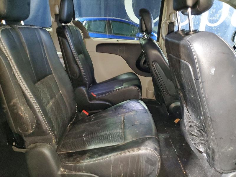 Photo 11 from auction – 2014 CHRYSLER TOWN & COU with VIN 2C4RC1CG7ER248966