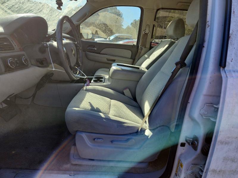 Photo 7 from auction – 2007 CHEVROLET SUBURBAN K with VIN 1GNFK16337J191839