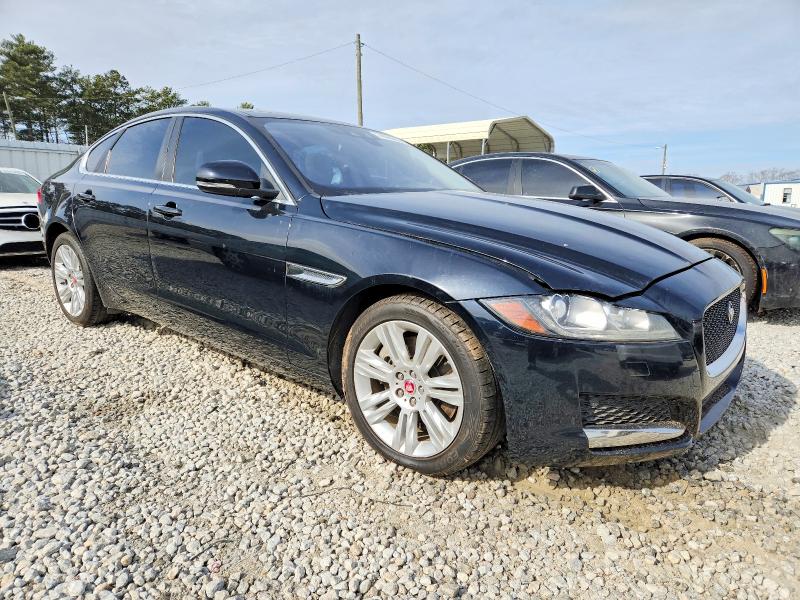 Photo 4 from auction – 2017 JAGUAR XF PREMIUM with VIN SAJBD4BV6HCY29471