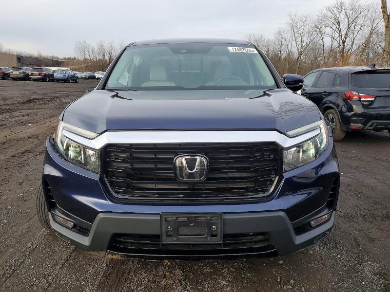 Photo 5 from auction – 2022 HONDA RIDGELINE with VIN 5FPYK3F72NB027252