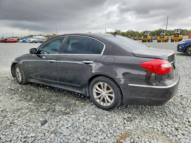 صورة رقم 2 من المزاد - 2013 HYUNDAI GENESIS 3. مع VIN KMHGC4DD0DU254635