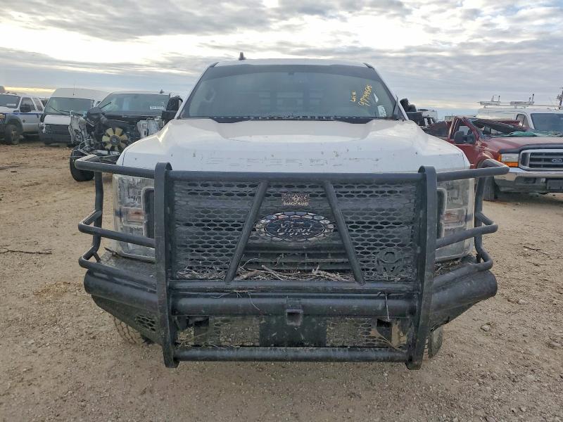 Photo 5 from auction – 2019 FORD F250 SUPER with VIN 1FT7W2BT7KEE96677