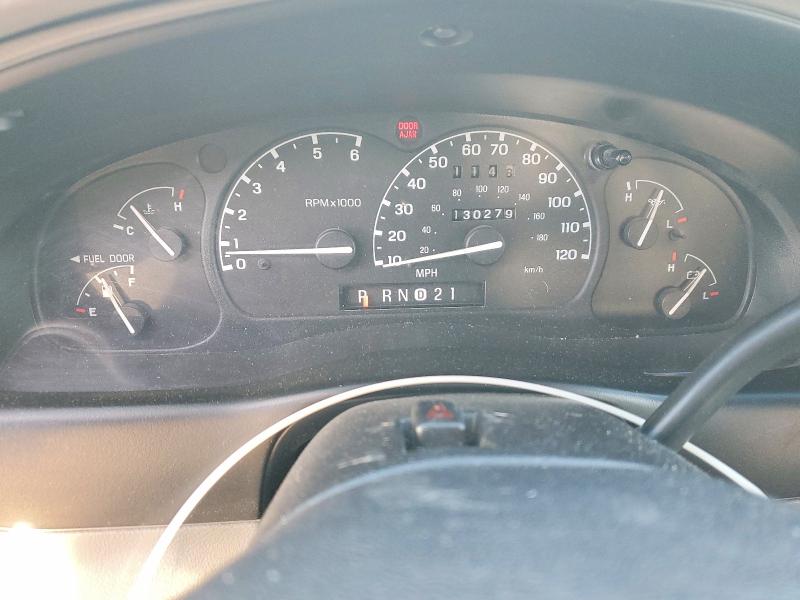 Photo 9 from auction – 2000 FORD EXPLORER with VIN 1FMZU73E9YZC49766