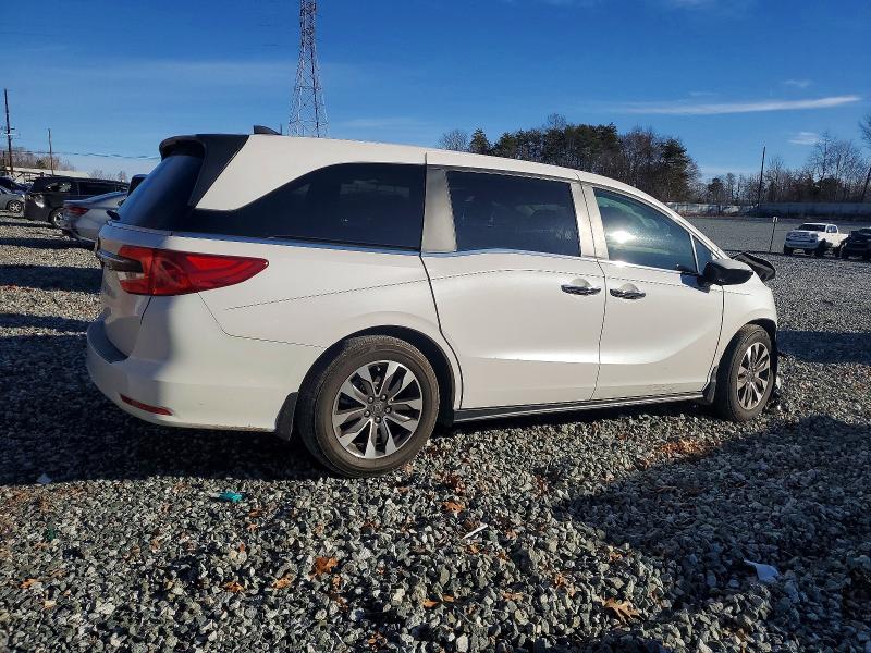 Photo 3 from auction – 2024 HONDA ODYSSEY EX with VIN 5FNRL6H62RB070382