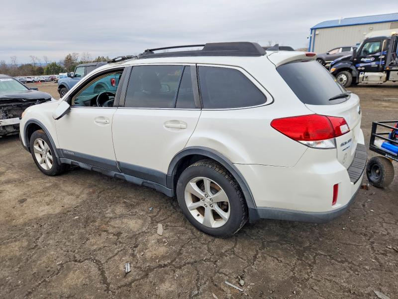 Снимка 2 от търг – 2014 SUBARU OUTBACK 2. с VIN 4S4BRBLC9E3311556