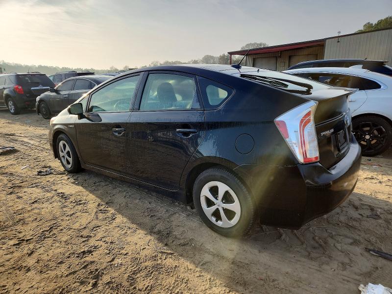 Photo 2 from auction – 2015 TOYOTA PRIUS with VIN JTDKN3DU6F0431010