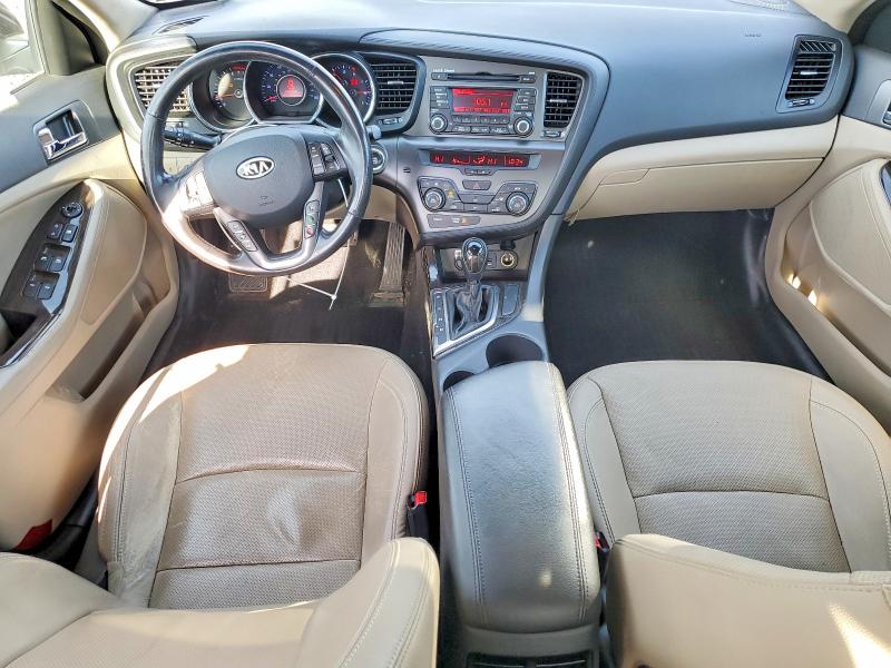 Photo 8 from auction – 2012 KIA OPTIMA EX with VIN 5XXGN4A70CG058583