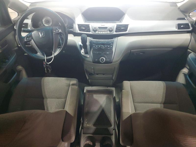 Photo 8 from auction – 2011 HONDA ODYSSEY EX with VIN 5FNRL5H4XBB102042
