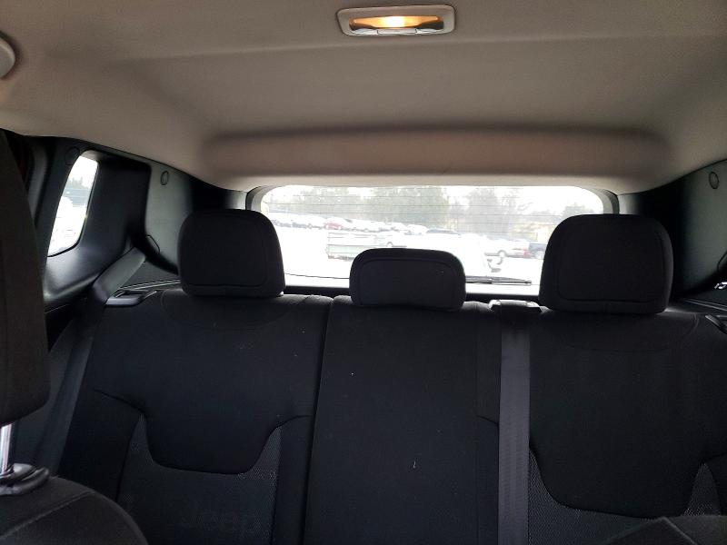 Photo 10 from auction – 2017 JEEP RENEGADE with VIN ZACCJABB4HPG44055