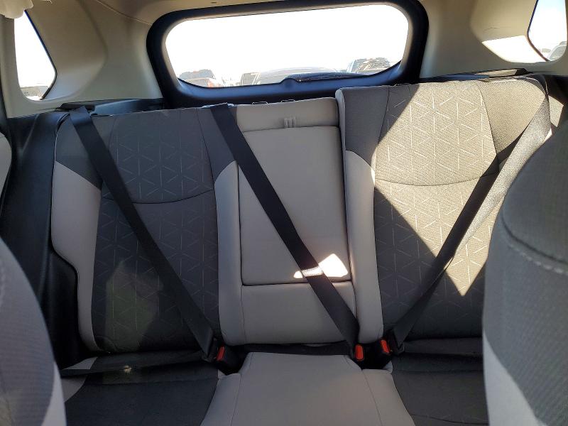 Photo 10 from auction – 2019 TOYOTA RAV4 XLE with VIN 2T3W1RFVXKC032467