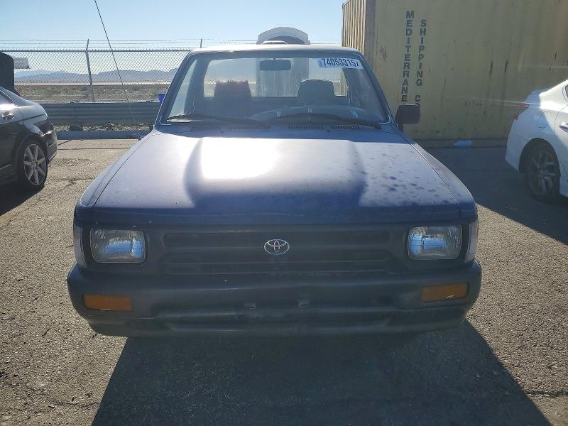 Photo 5 from auction – 1994 TOYOTA PICKUP 1/2 with VIN 4TARN81A5RZ290609