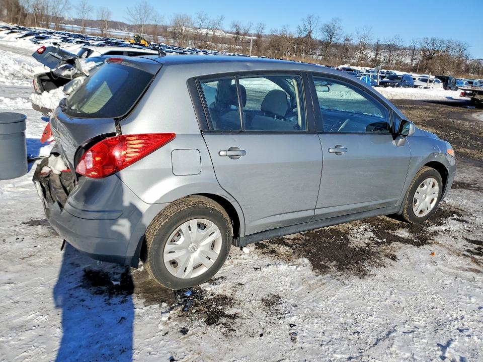 Photo 3 from auction – 2011 NISSAN VERSA with VIN 3N1BC1CP5BL386549