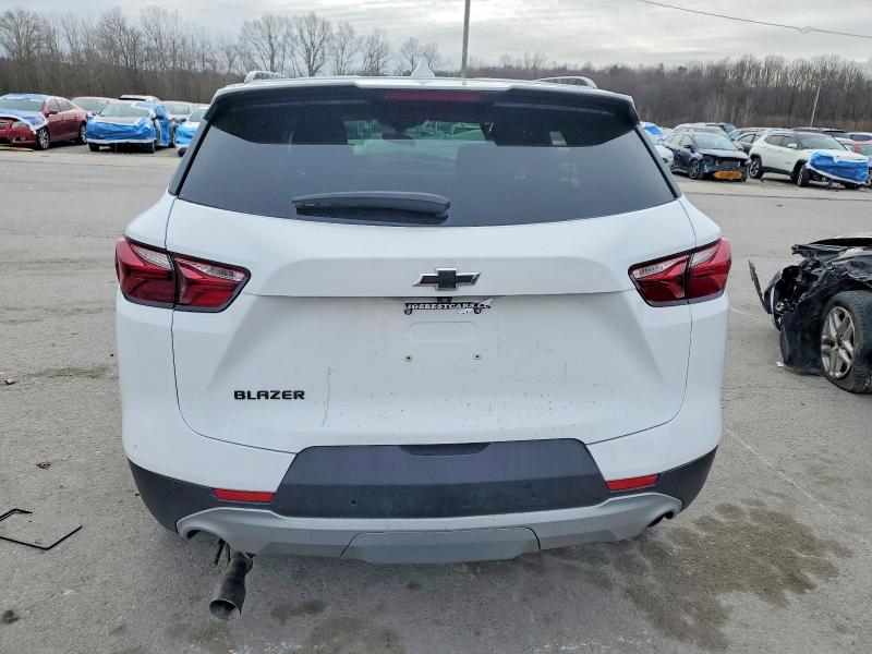 Photo 6 from auction – 2019 CHEVROLET BLAZER with VIN 3GNKBCRS7KS695167