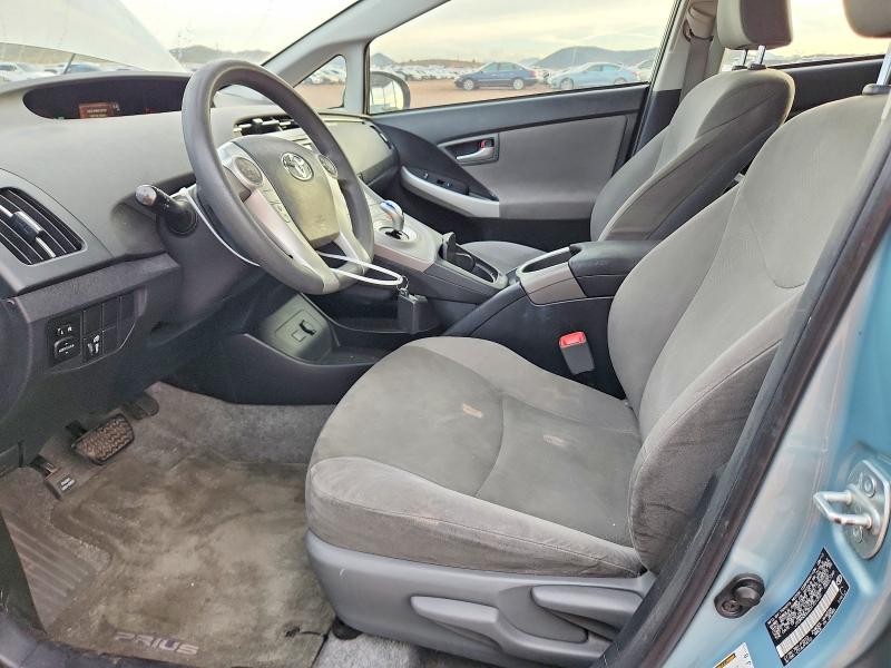 Photo 7 from auction – 2013 TOYOTA PRIUS with VIN JTDKN3DU2D1721252