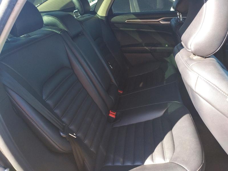 Photo 10 from auction – 2019 FORD FUSION with VIN 3FA6P0CD1KR140085