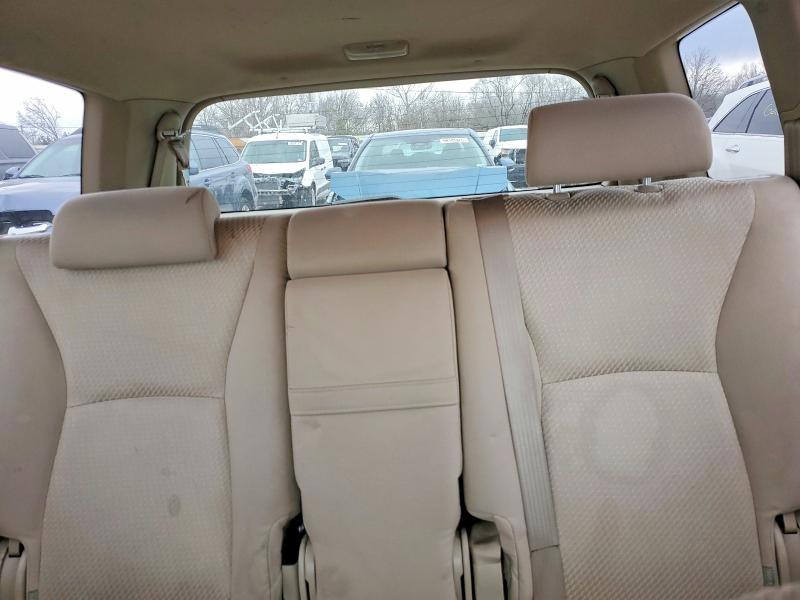Photo 10 from auction – 2004 TOYOTA HIGHLANDER with VIN JTEEP21A040022019