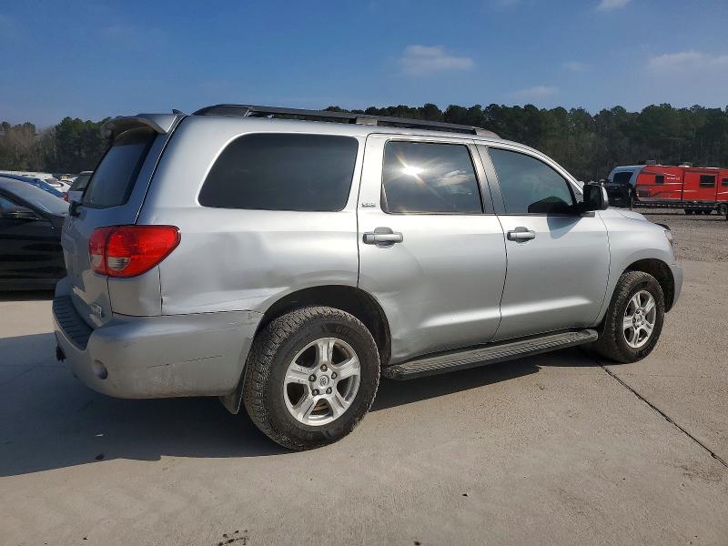 Photo 3 from auction – 2016 TOYOTA SEQUOIA with VIN 5TDBY5G17GS132872