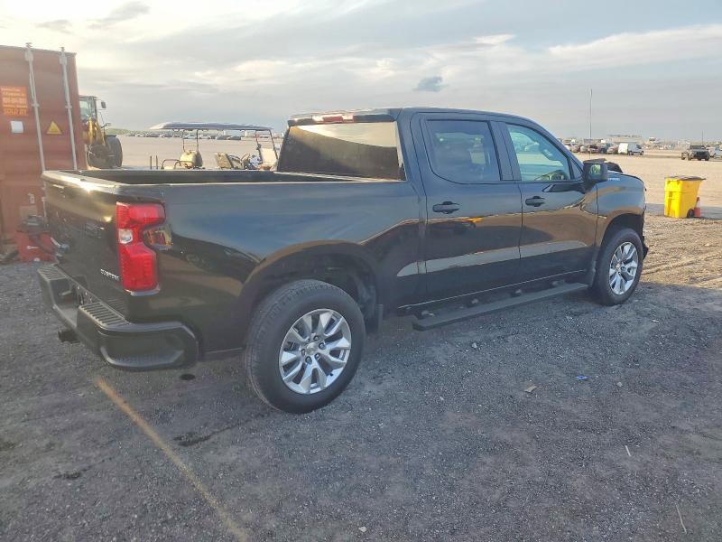 Zdjęcie 3 z aukcji – 2025 CHEVROLET SILVERADO z VIN 1GCPABEK7SZ299762