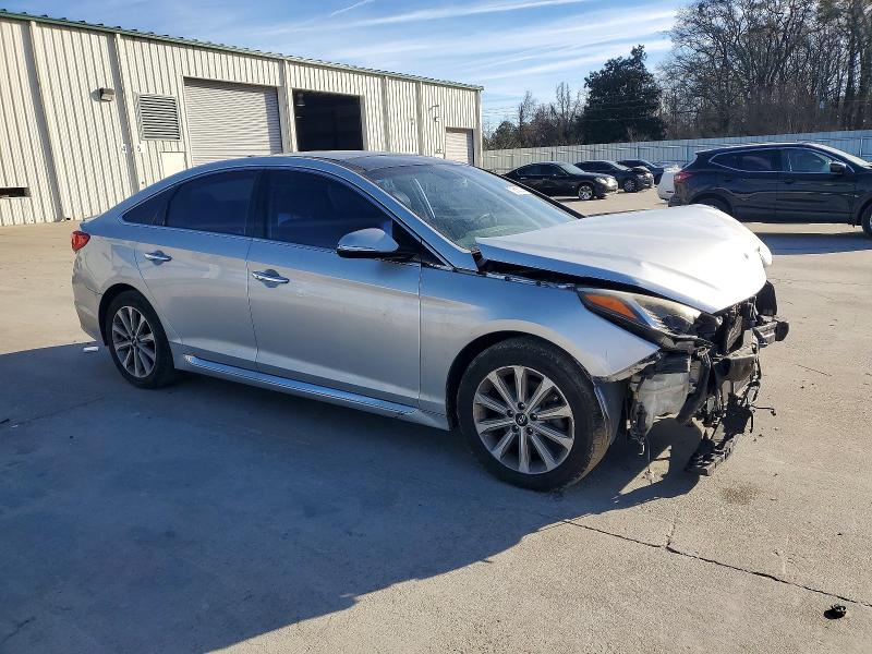 Photo 4 from auction – 2016 HYUNDAI SONATA SPO with VIN 5NPE34AFXGH262998