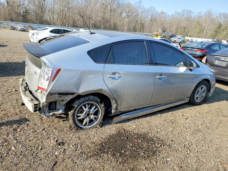 Photo 3 from auction – 2010 TOYOTA PRIUS with VIN JTDKN3DU3A0173196
