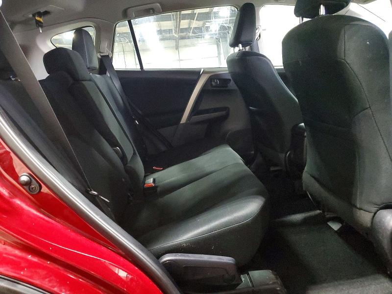 Photo 11 from auction – 2018 TOYOTA RAV4 LE with VIN 2T3BFREVXJW749823