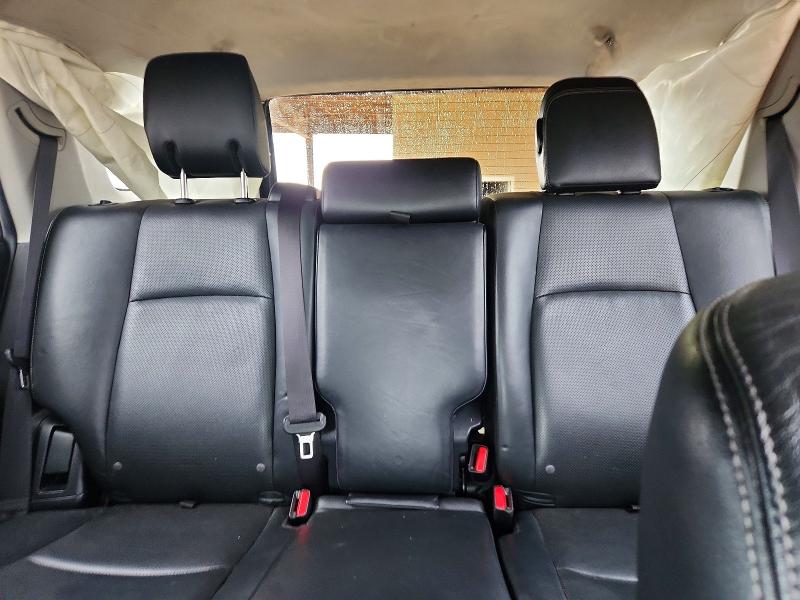 Photo 10 from auction – 2015 TOYOTA 4RUNNER SR with VIN JTEBU5JR6F5237753