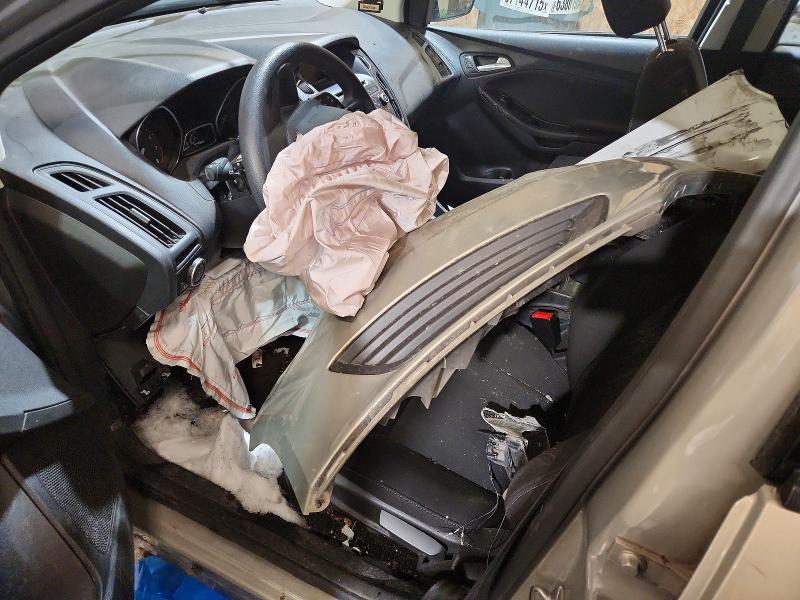 Photo 7 from auction – 2015 FORD FOCUS SE with VIN 1FADP3F26FL321416
