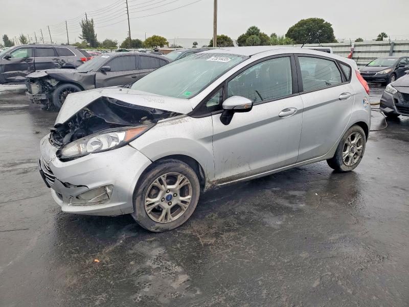 FORD FIESTA SE 2015 with VIN 3FADP4EJ4FM187017 - Photo from auction