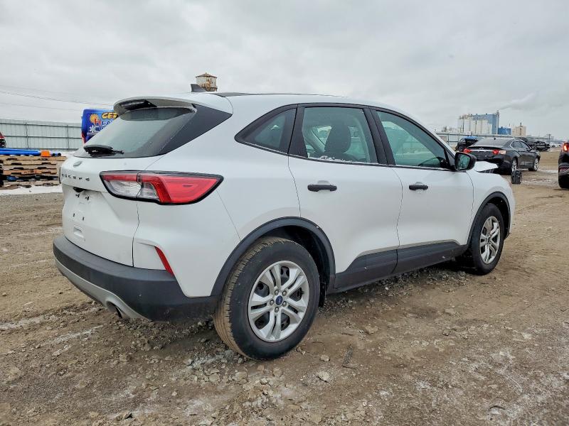 Photo 3 from auction – 2021 FORD ESCAPE with VIN 1FMCU0F66MUA69377