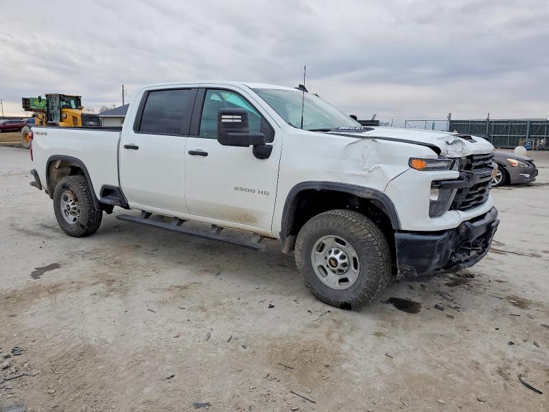 Photo 4 from auction – 2024 CHEVROLET SILVERADO with VIN 2GC1YLE77R1146496
