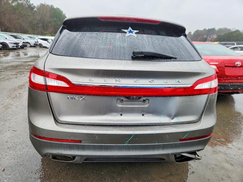 Photo 6 from auction – 2016 LINCOLN MKX RESERV with VIN 2LMTJ6LR6GBL57909