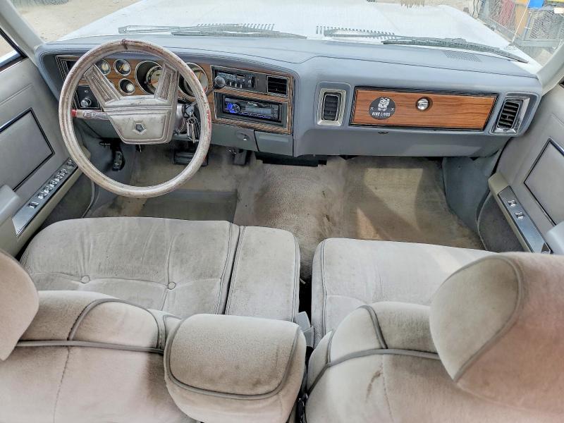 Снимка 8 от търг – 1987 PLYMOUTH GRAN FURY с VIN 1P3BB26P9HX739597