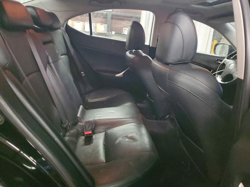 Photo 10 from auction – 2006 LEXUS IS 250 with VIN JTHCK262965003890