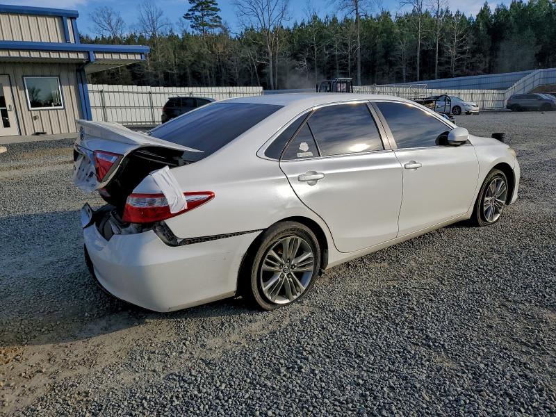 Photo 3 from auction – 2015 TOYOTA CAMRY with VIN 4T1BF1FK9FU475231